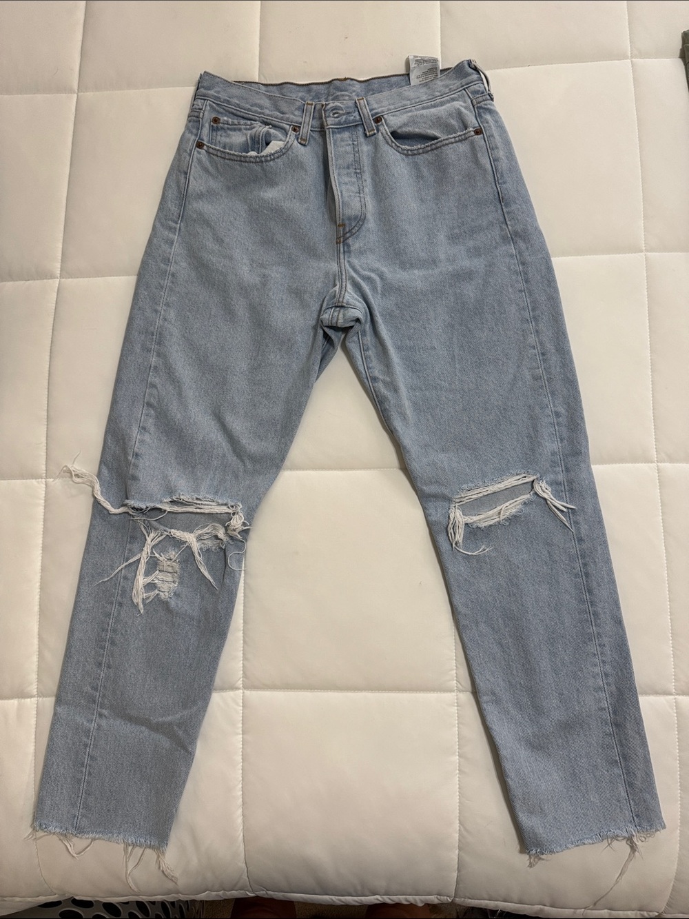 Light Blue Distressed women’s distressed Jeans